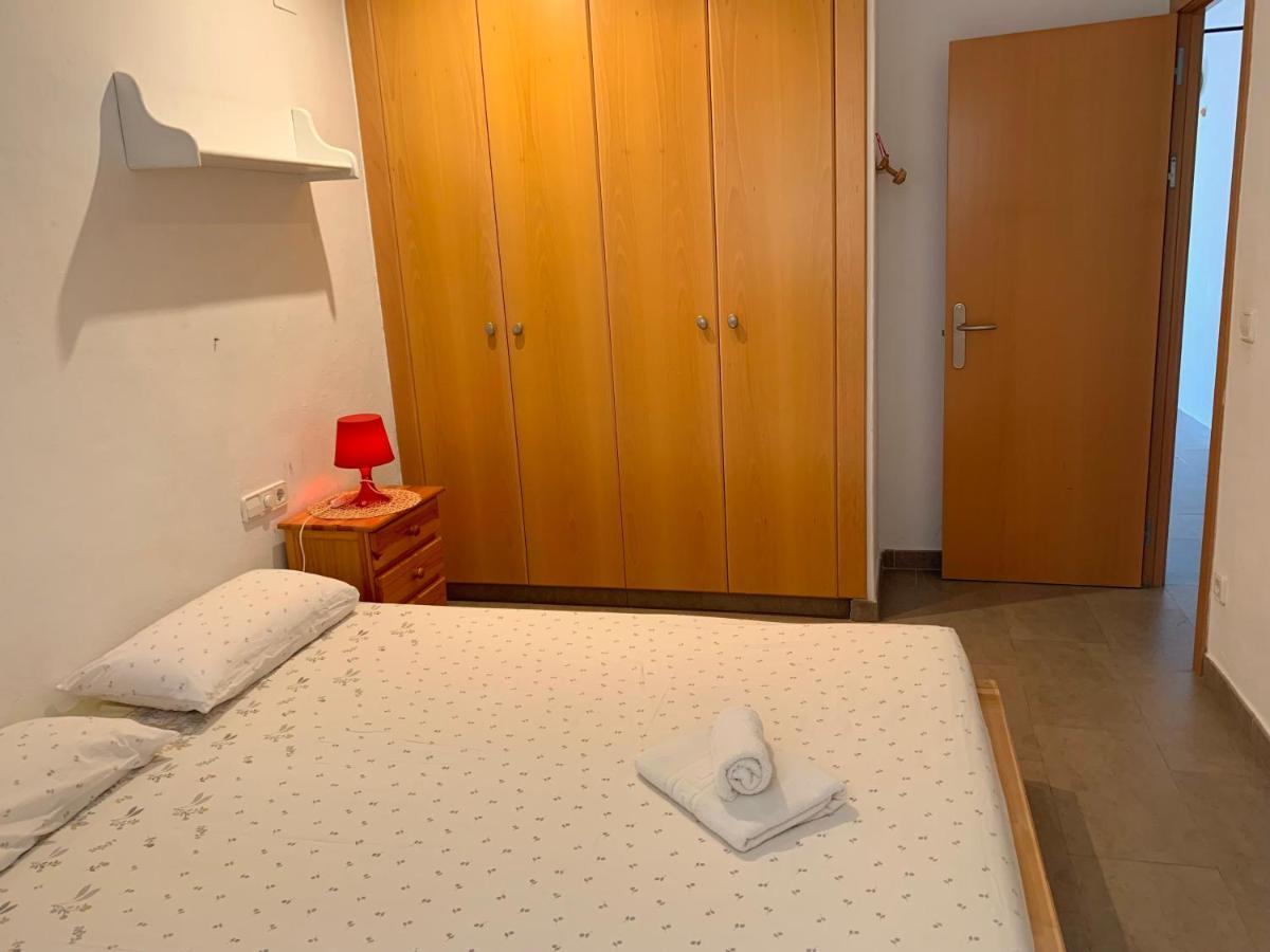 Apt Calmacabana A 50M Dal Mare Apartment Ес Пухолс Екстериор снимка
