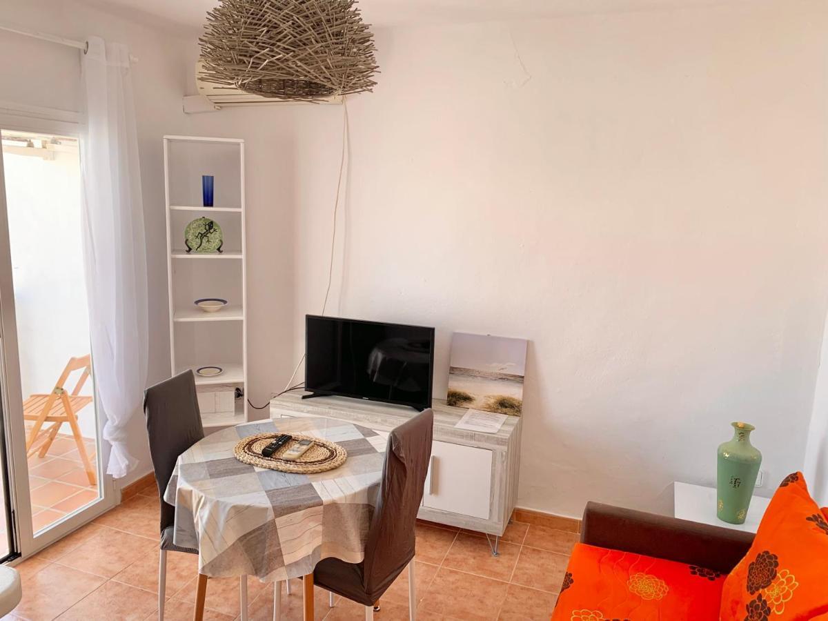 Apt Calmacabana A 50M Dal Mare Apartment Ес Пухолс Екстериор снимка